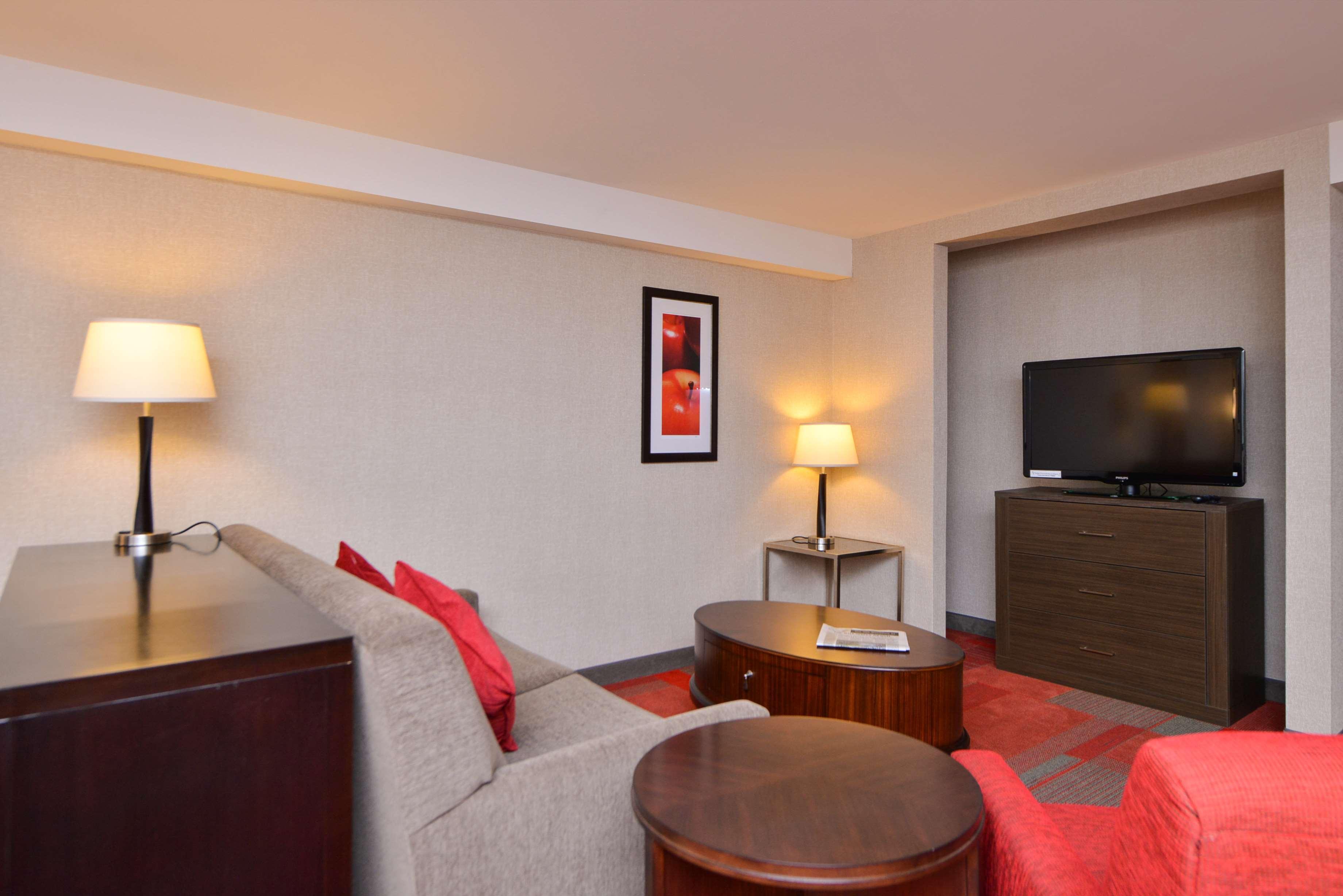 Radisson Hotel מדיסון מראה חיצוני תמונה