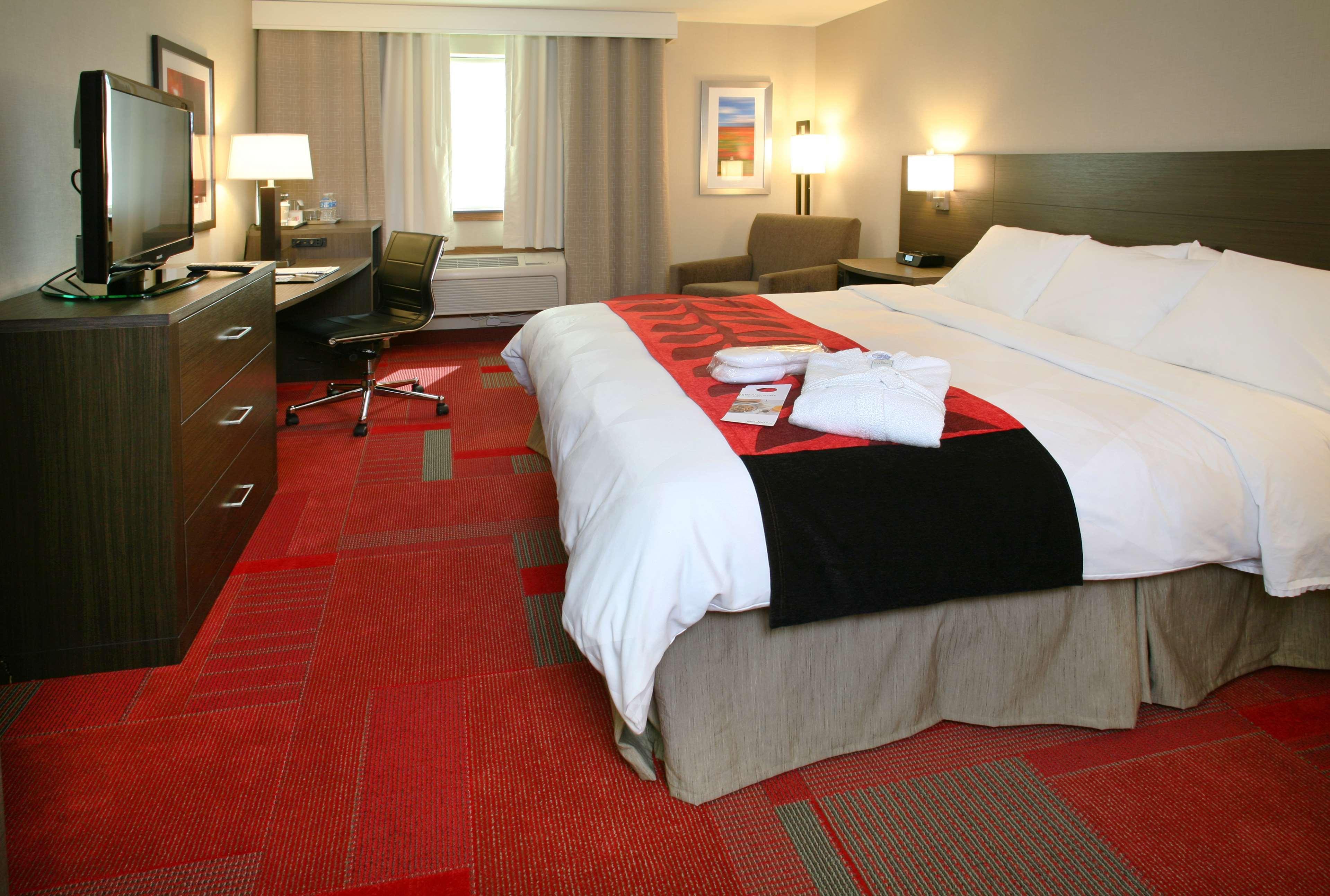 Radisson Hotel מדיסון חדר תמונה
