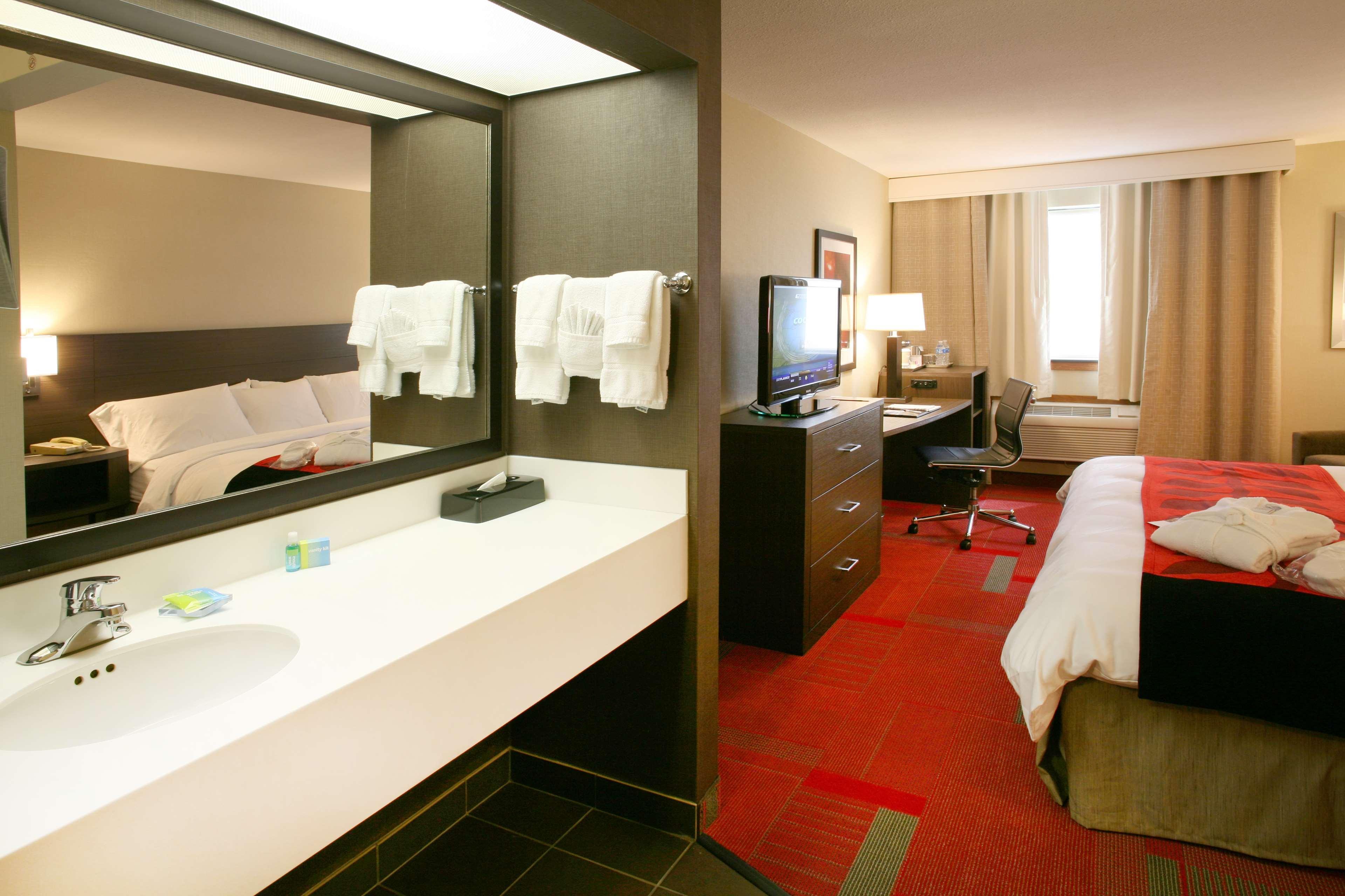 Radisson Hotel מדיסון חדר תמונה